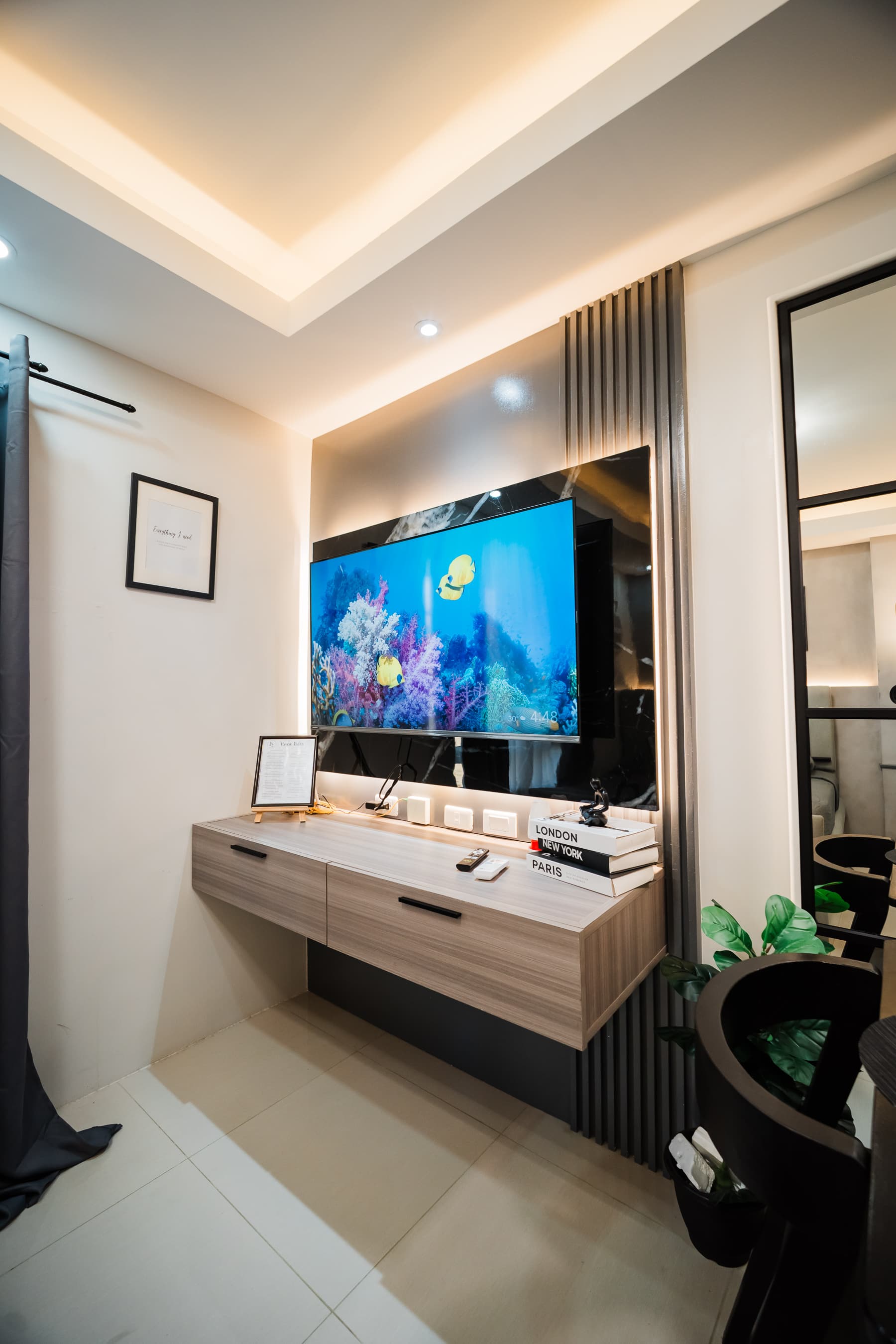 Luxe Space living area
